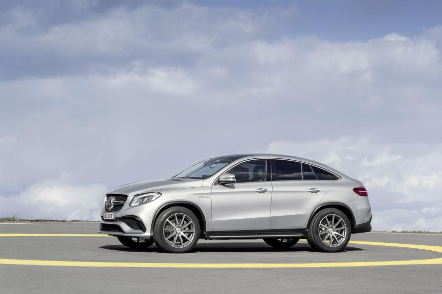  Mercedes-AMG GLE63 Coupe 2015 года  (фото 8 из 34)